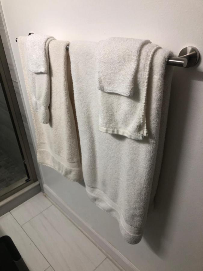 Private Room With Private Full Bathroom 시카고 외부 사진